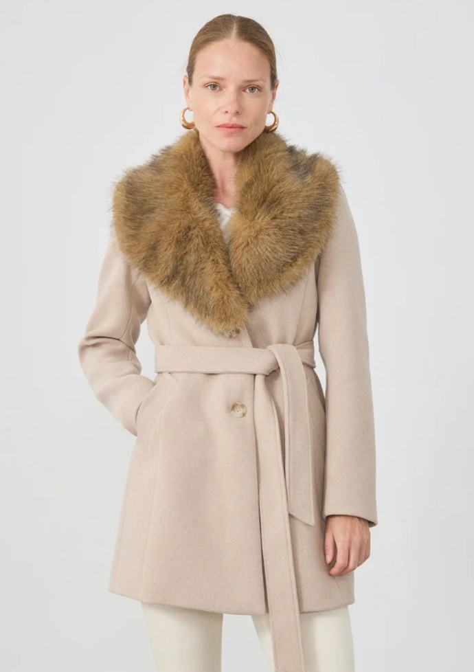 Elegantní kabát s odnímatelným límcem, Anna Field, 2 530 Kč
