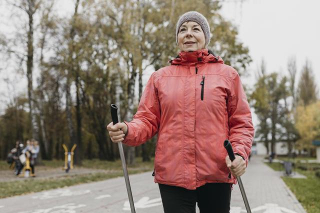 Střelcům udělá dobře třeba Nordic Walking, během kterého dochází k uvolňování endorfinů. 
