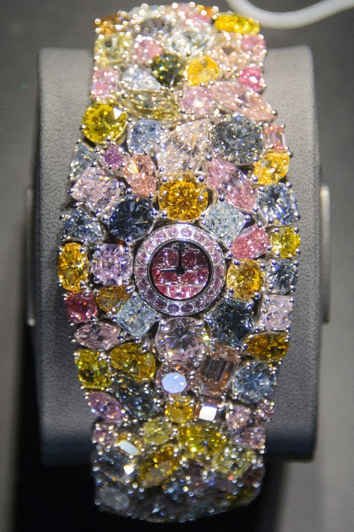 Graff Diamonds a jejich hodinky Hallucination za 55 milionů dolarů
