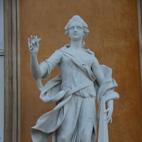 Artemisia stála v první linii a nehrála si na symbol moci. Moc a autoritu skutečně držela ve svých rukou.
