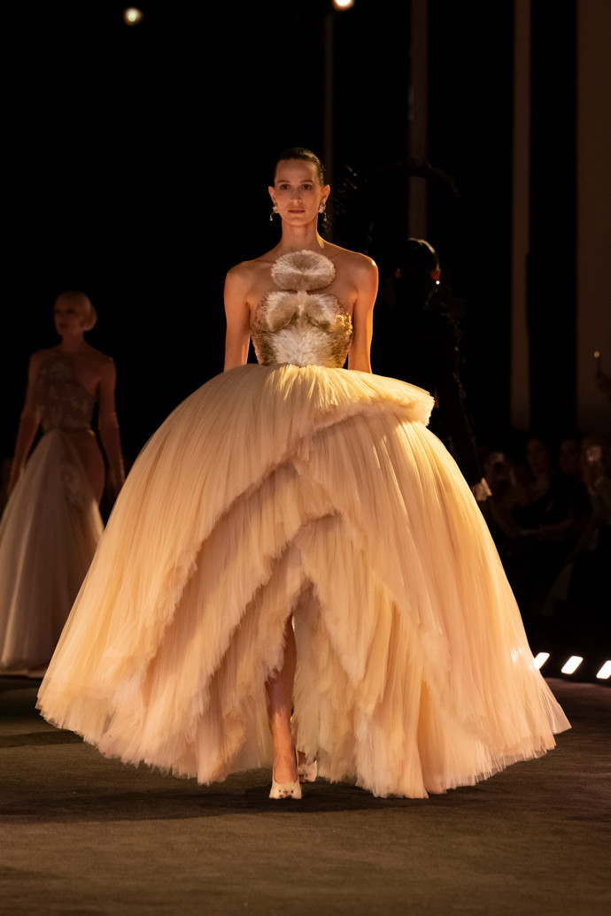 Schiaparelli haute couture, jaro/léto 2026
Schiaparelli haute couture, jaro/léto 2026