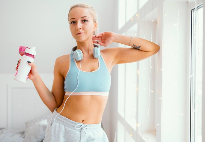 Podle nutriční terapeutky Naomi Meaddové není třeba, abychom sami nad sebou lámali hůl.
Podle nutriční terapeutky Naomi Meaddové není třeba, abychom sami nad sebou lámali hůl.