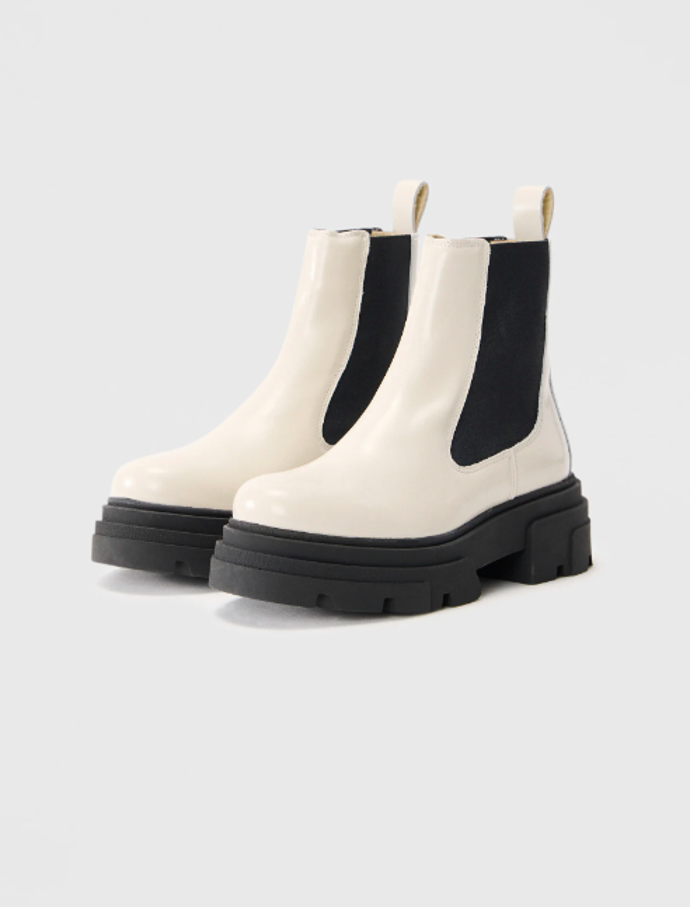 Chelsea boots, Tommy Hilfiger, 4290 Kč
