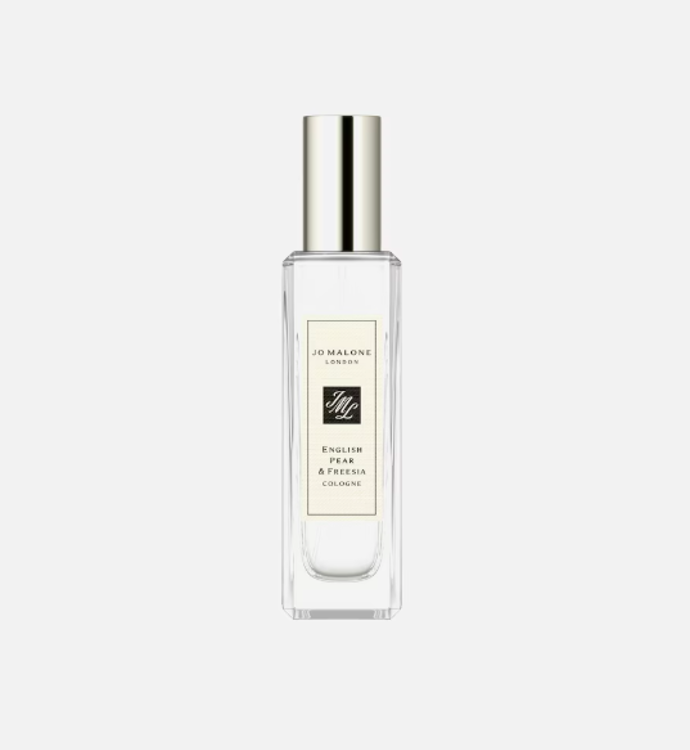 Toaletní voda Jo Malone, 1 950 Kč (30 ml), prodává Douglas
Toaletní voda Jo Malone, 1 950 Kč (30 ml), prodává Douglas