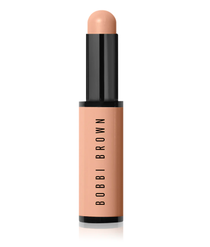 Korektor, Bobbi Brown, 885 Kč
Korektor, Bobbi Brown, 885 Kč