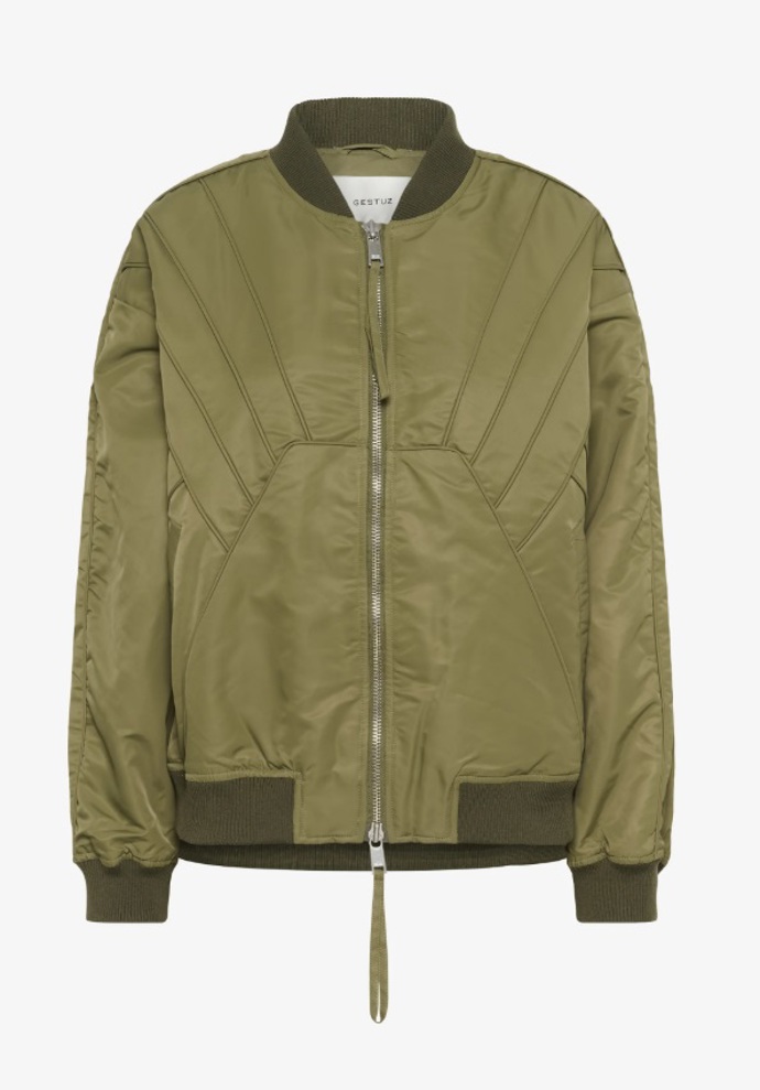 Luxusní bomber bunda, Gestuz, 5 760 Kč
Luxusní bomber bunda, Gestuz, 5 760 Kč
