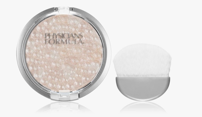 Perleťový rozjasňovač, Physicians Formula, 170 Kč
