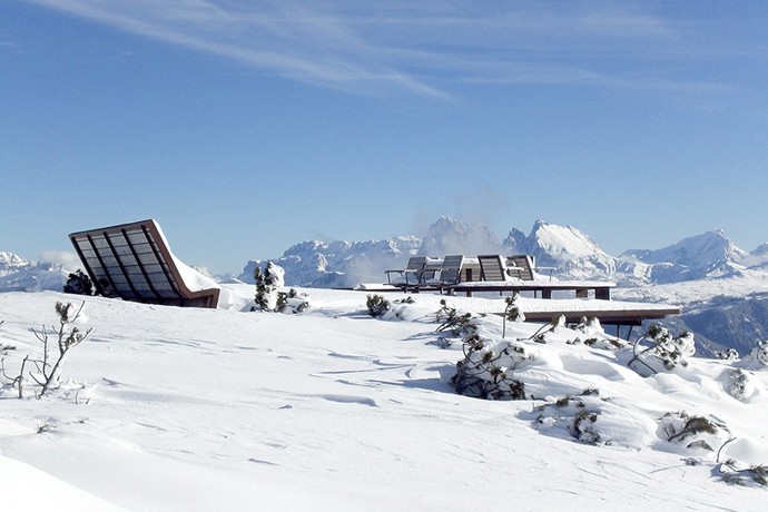 Vzhůru na Rittner Horn se dostanete na lyžích, sněžnicích nebo jen tak pěšky.
Vzhůru na Rittner Horn se dostanete na lyžích, sněžnicích nebo jen tak pěšky.