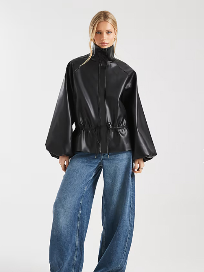 Bunda, Asos, 2400 Kč
Bunda, Asos, 2400 Kč