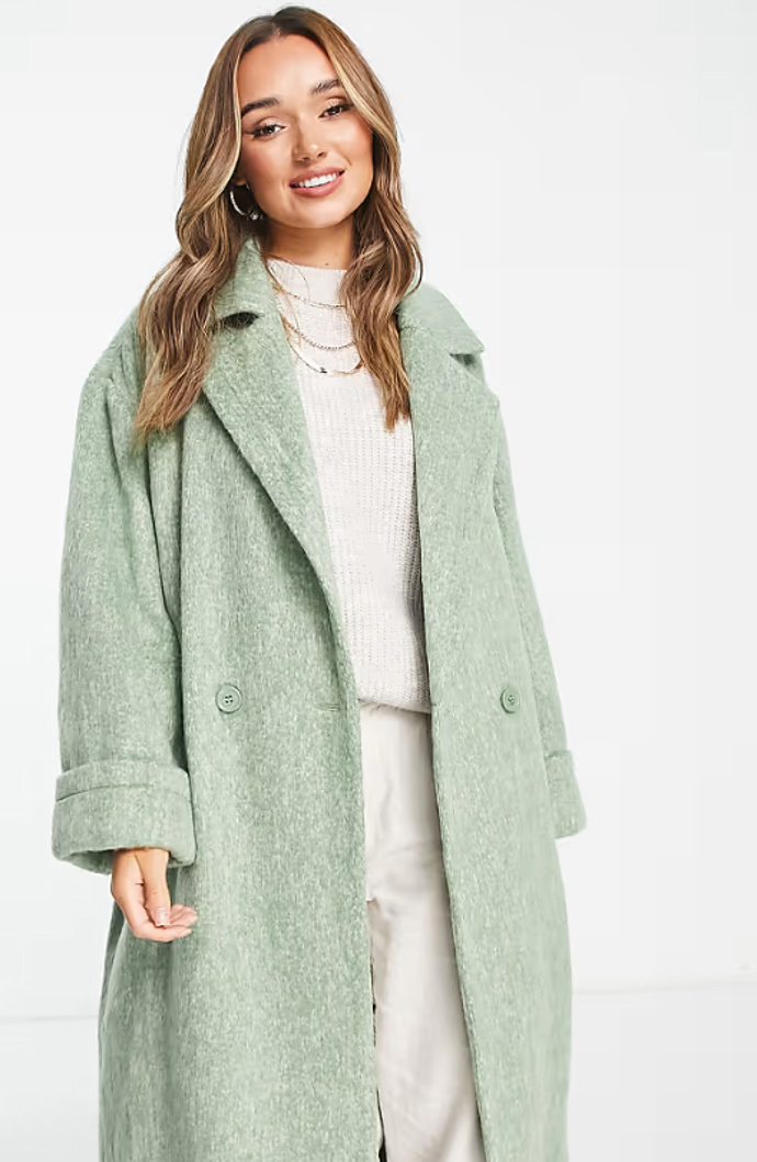 Pistáciový kabátek, Asos, 2000 Kč
Pistáciový kabátek, Asos, 2000 Kč