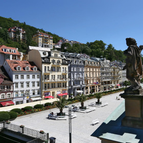 Západočeská lázeňská města jako jsou Karlovy Vary, která jsou součástí kulturního dědictví UNESCO, jsou pro lázeňské pobyty jako stvořená.
