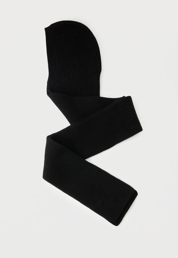Ivy Oak, 5020 Kč, zalando.cz
