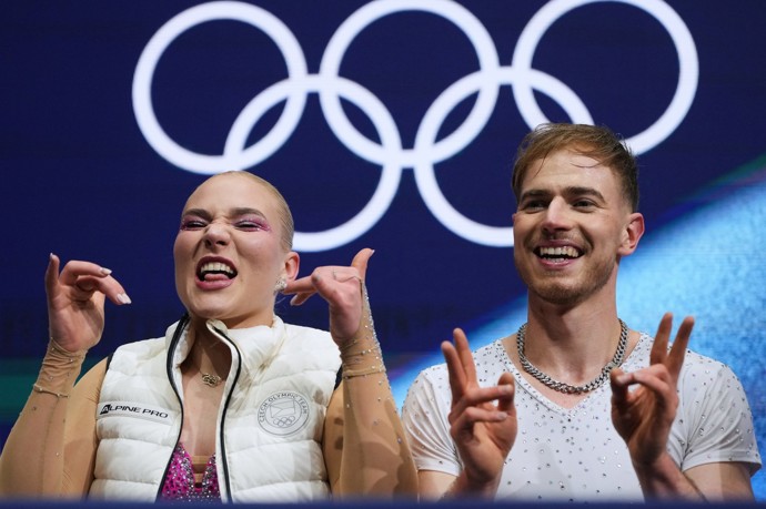 Filip Taschler se svou sestrou a bruslařskou partnerkou Natálií Taschlerovou
Filip Taschler se svou sestrou a bruslařskou partnerkou Natálií Taschlerovou