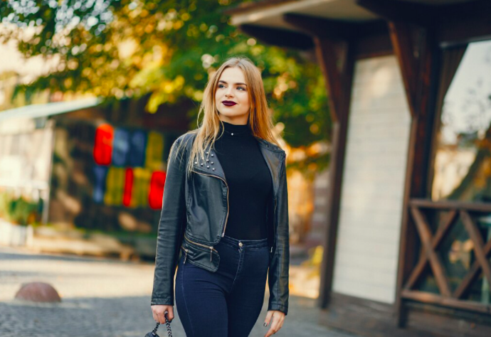 Nezáleží na tom, zda dáváte přednost minimalistickému stylu, ženské eleganci nebo lehce sportovnímu pojetí.
Nezáleží na tom, zda dáváte přednost minimalistickému stylu, ženské eleganci nebo lehce sportovnímu pojetí.