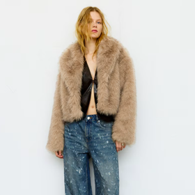 Pull&Bear 1299 Kč
