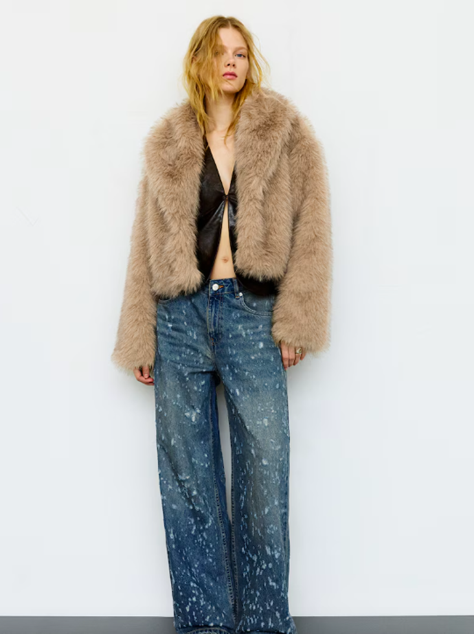 Pull&Bear 1299 Kč
