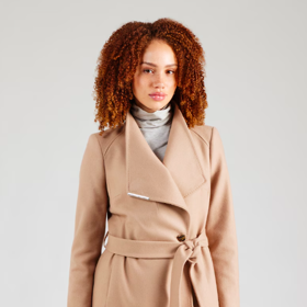 Ted Baker 10599 Kč
