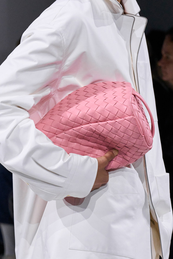 Romantické provedení kabelky od Bottega Veneta
Romantické provedení kabelky od Bottega Veneta