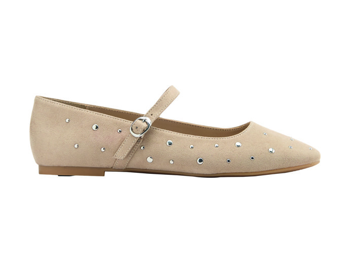 Deichmann, 499 Kč
Deichmann, 499 Kč