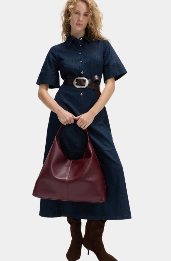 Denimové košilové šaty, Marks & Spencer, 1 446 Kč
