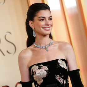 Anne Hathaway byla dokonalá – takto si představujeme oscarový look
