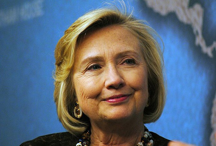 Hillary Clintonová patří mezi nejvýraznější ženy moderní americké politiky. Během své kariéry se dostala od právničky až na práh prezidentského úřadu.
