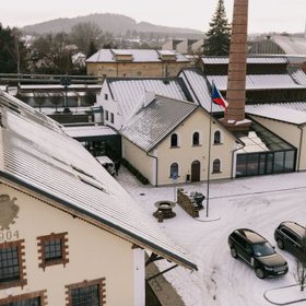Historie sázavského sklářství se začala psát už v první polovině 19. století a rychle přesáhla hranice regionu.
Historie sázavského sklářství se začala psát už v první polovině 19. století a rychle přesáhla hranice regionu.