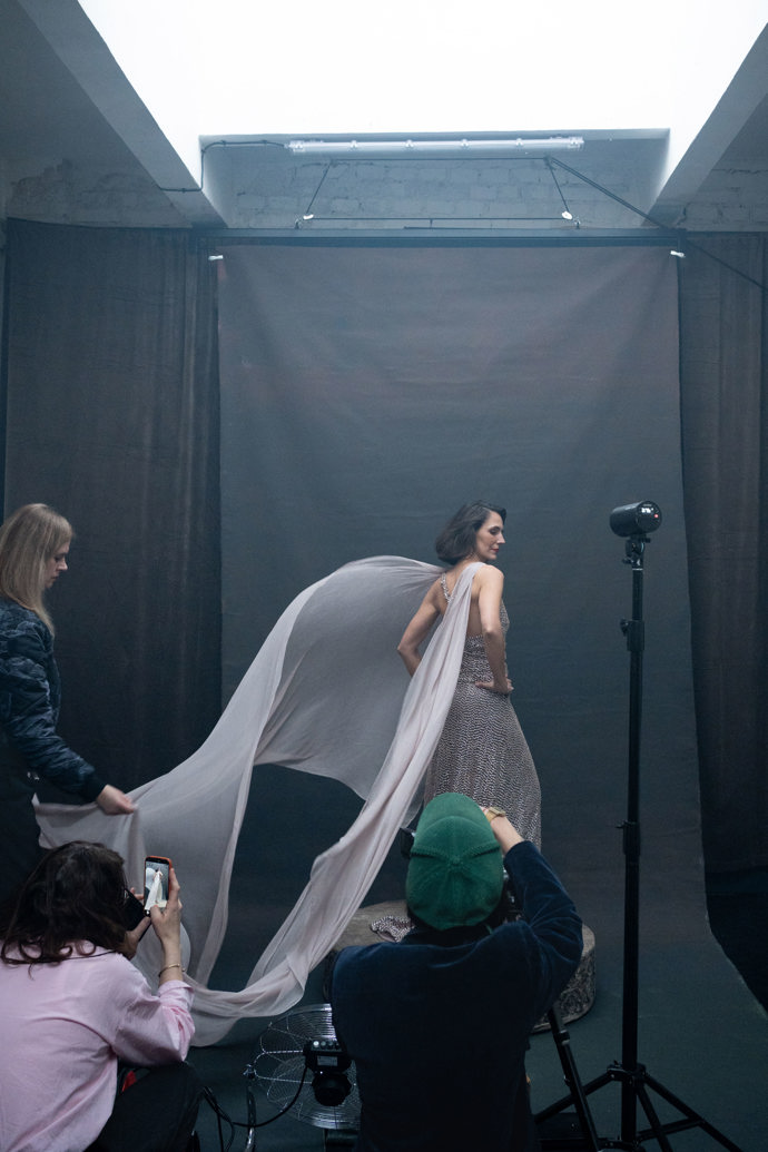 Backstage z focení obou krásných šatů
