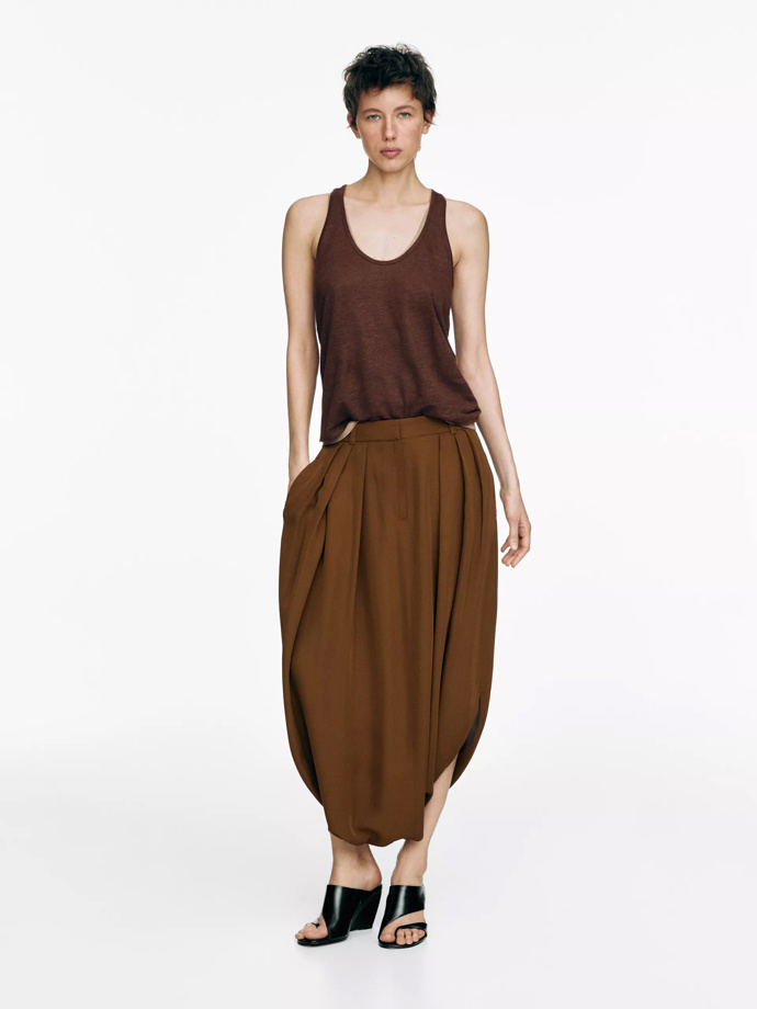 Kalhotová sukně, Massimo Dutti, 2999 Kč
Kalhotová sukně, Massimo Dutti, 2999 Kč