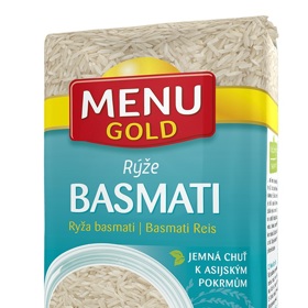 Rýže Basmati, Menu GOLD, cca 43 Kč

Basmati rýže patří mezi nejušlechtilejší druhy rýží. Často bývá také nazývána královnou rýží. Zrnko basmati rýže je delší a pevné. Po uvaření rýže zůstává sypká a nelepí se. Pěstuje se v podhůří Himálají, na polích v Indii a Pákistánu zavlažována vodou z ledovců s vysokým přídavkem minerálů. Menu Gold basmati rýži je výjimečná nejen díky místu původu, ale i způsob zpracování. Rýže se po sklizni uskladní v suchu nejméně na rok a půl. Získává tak jedinečné aroma a vůni připomínající oříšek. Stejně jako všechny rýže je přirozeně bezlepková.
