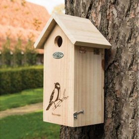 Ptačí budka sýkorník s koňadrou, Esschert Design, 539 Kč, greenstore.cz
Ptačí budka sýkorník s koňadrou, Esschert Design, 539 Kč, greenstore.cz