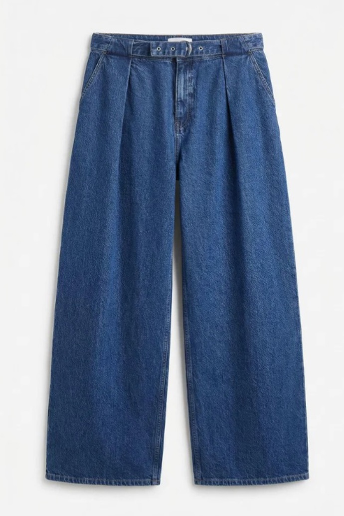 Barrel džíny, Topshop, 1 810 Kč
