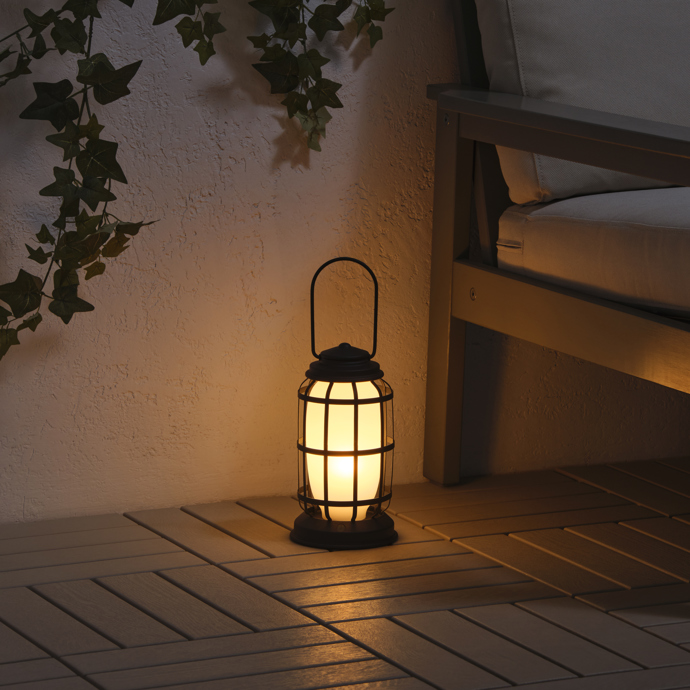 SOLUPPGÅNG, LED lucerna, 499 Kč
SOLUPPGÅNG, LED lucerna, 499 Kč