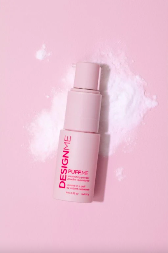 Pudrový sprej pro objem Volumizing Powder PUFF.ME, Design Me, 680 Kč (9 g), prodává Nastejnevlne.com

