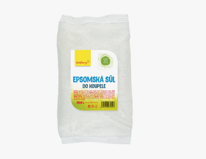 Koupelová sůl Wolfberry Epsomská sůl do koupele je typem, který byl objeven až v 17. století u města Epsom v anglickém hrabství Surrey a říká se jí také hořká sůl. Kromě toho, že je součástí některých minerálních vod (Šaratice), se tento typ hořké soli tradičně a s úspěchem používá pro regenerační koupele při sportovních zraněních, bolavých svalech i pro relaxaci. A co víc, pomáhá odstranit toxiny, zbavit končetiny otoků, obnovit rovnováhu pH i změkčit ztvrdlou kůži. 81 Kč
