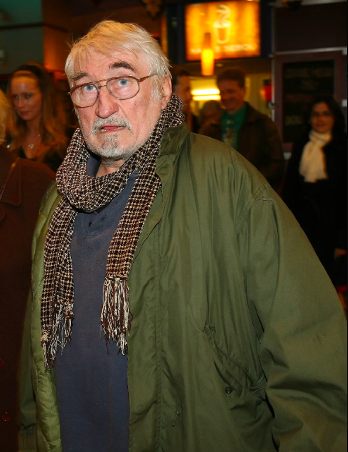 Legendární herec Pavel Landovský se kdysi postaral o pořádný skandál, kdy každému sprostě nadával
Legendární herec Pavel Landovský se kdysi postaral o pořádný skandál, kdy každému sprostě nadával
