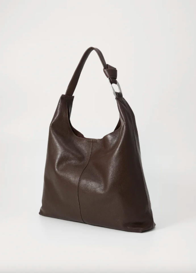 Zign, 1 770 Kč (kůže), prodává Zalando
Zign, 1 770 Kč (kůže), prodává Zalando