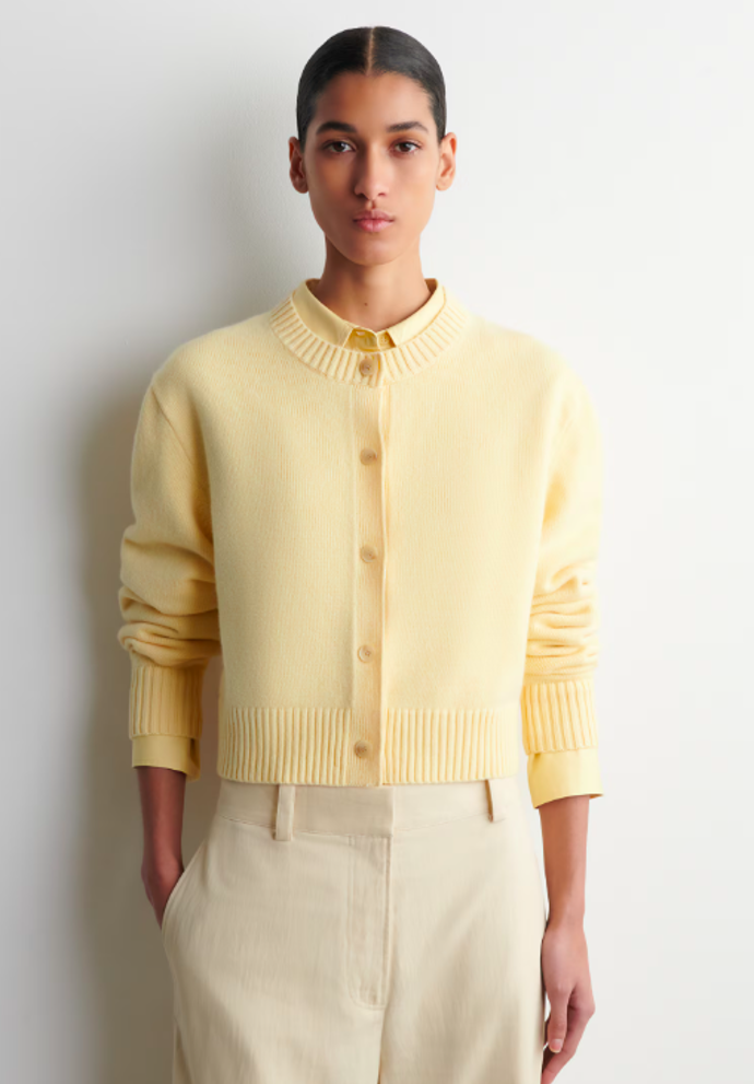 Kardigan, H&M, 2500 Kč
Kardigan, H&M, 2500 Kč