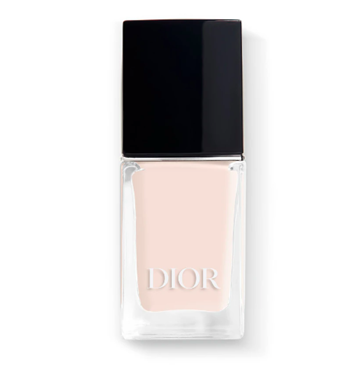 Lak na nehty, DIOR, 775 Kč
