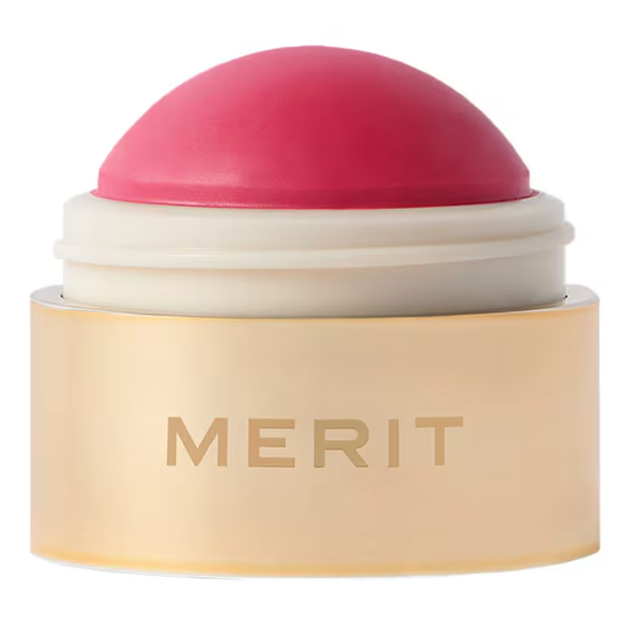 Krémová tvářenka Flush Balm, Merit, 770 Kč, odstín Le Bon Bon, prodává Sephora
