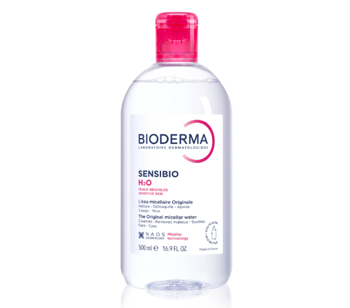 Micelární voda, Bioderma, 344 Kč
Micelární voda, Bioderma, 344 Kč