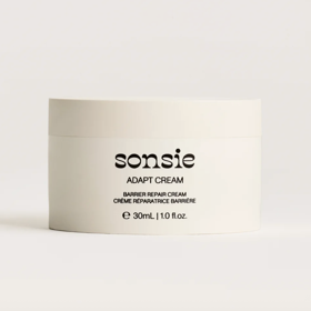 Bariérový krém proti začervenání Adapt Cream, Sonsie, 1 520 Kč (30 ml)
Bariérový krém proti začervenání Adapt Cream, Sonsie, 1 520 Kč (30 ml)