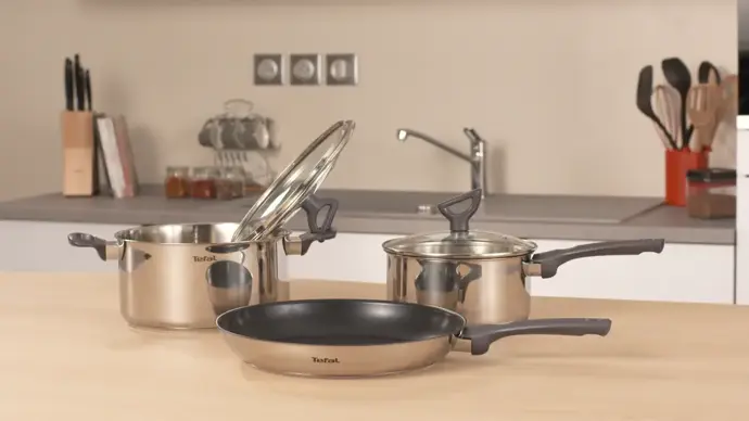 Pánev Tefal Daily Cook G7300755 30 cm, 699 Kč
