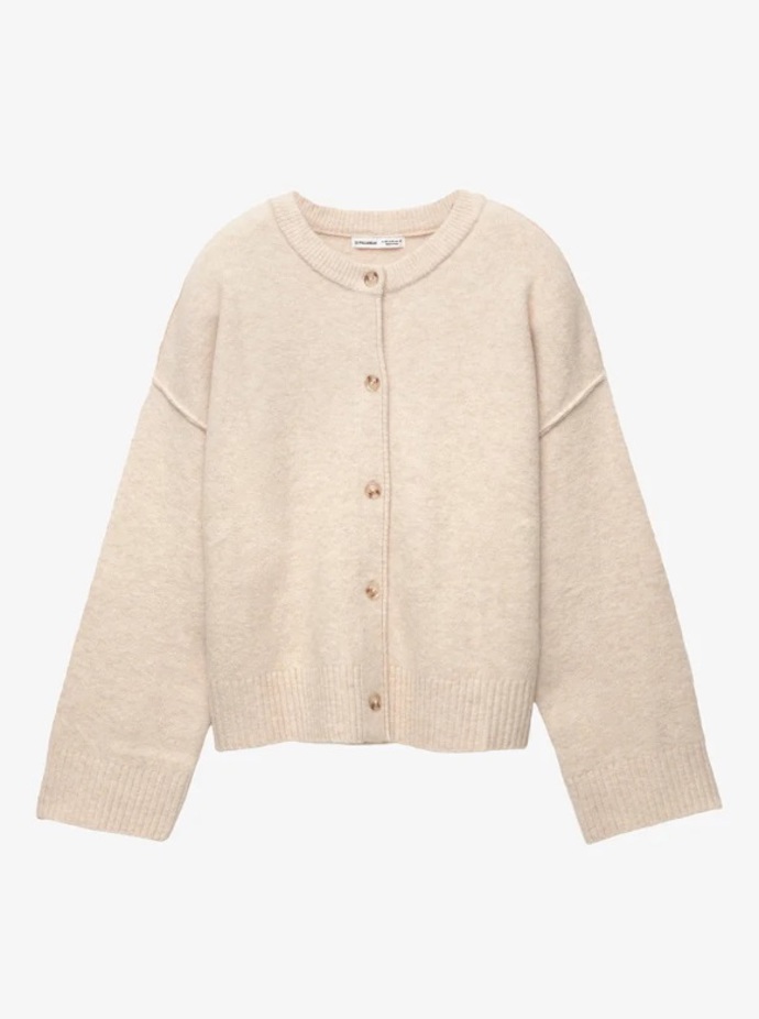 Béžový kardigan, PULL&BEAR, 699 Kč
