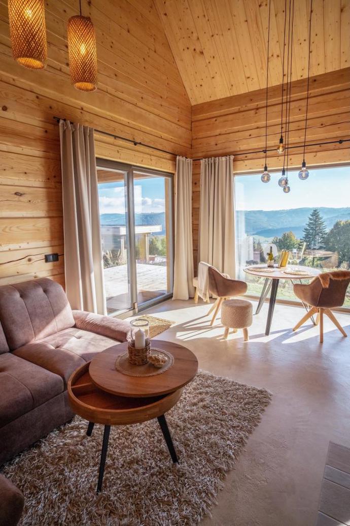 Apartmán Jačmenka je inspirován stromem vysazeným za chalupou.

