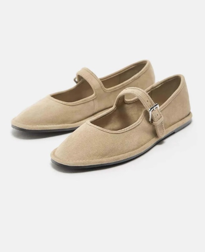 Béžové baleríny, PULL&BEAR, 849 Kč
