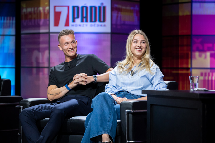 Lucie s Jiřím v show 7 pádů Honzy Dědka
