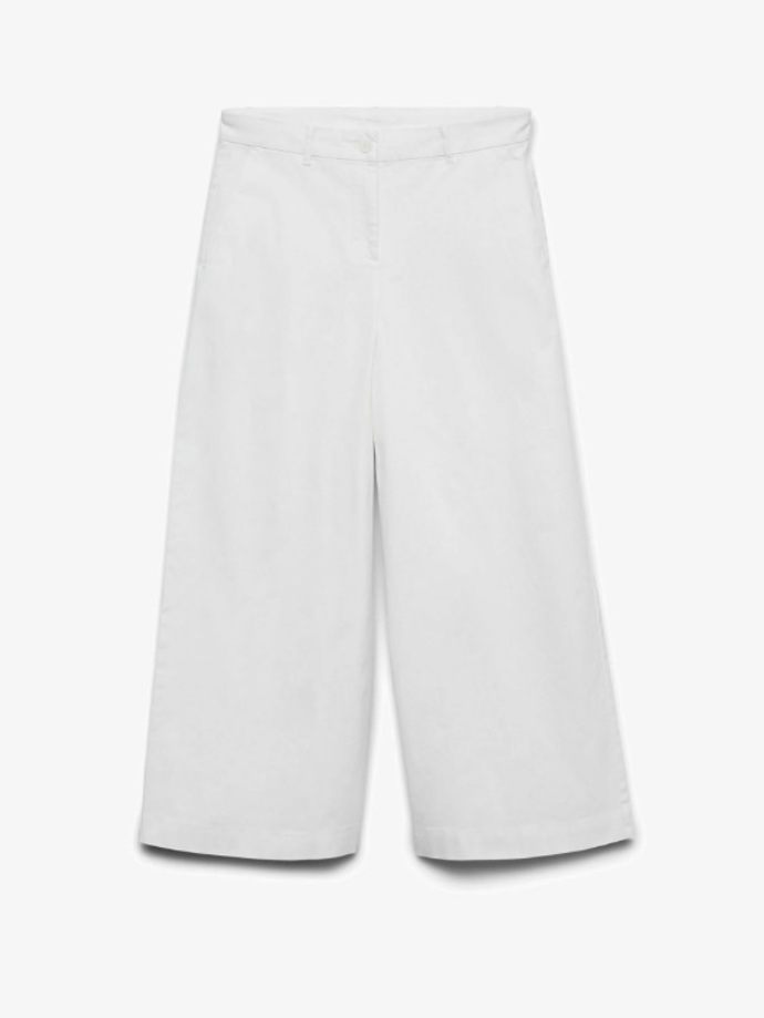 Bílé kalhoty, Vero Moda, 1 299 Kč
Bílé kalhoty, Vero Moda, 1 299 Kč