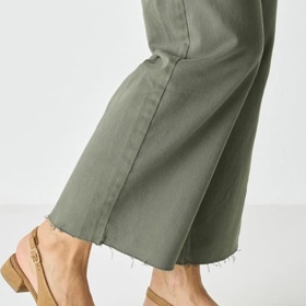 Slingback lodičky se zvířecí špičkou, Tamaris, 1 999 Kč
