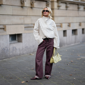 Trendy jsou nejen puntíky, ale i pastelové tóny, které každý outfit příjemně osvěží. 
